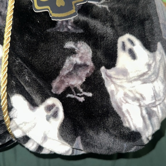 Rachel Roy ghosts,crows, haunted house Skulls Throw - Picture 2 of 6